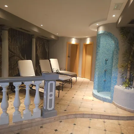 Tonnerhof Hotel 3*