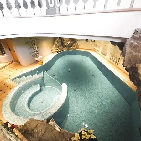 Tonnerhof Hotel 3*