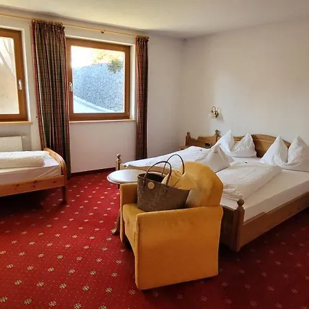 Hotel Tonnerhof 3*