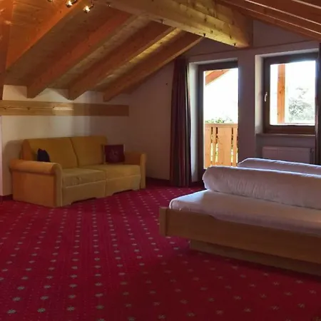 Tonnerhof Racines